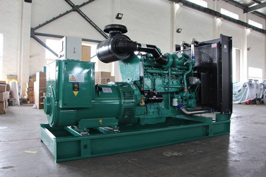 固镇320kw康明斯柴油发电车出租组图片 固镇320kw康明斯柴油发电车出租组图片